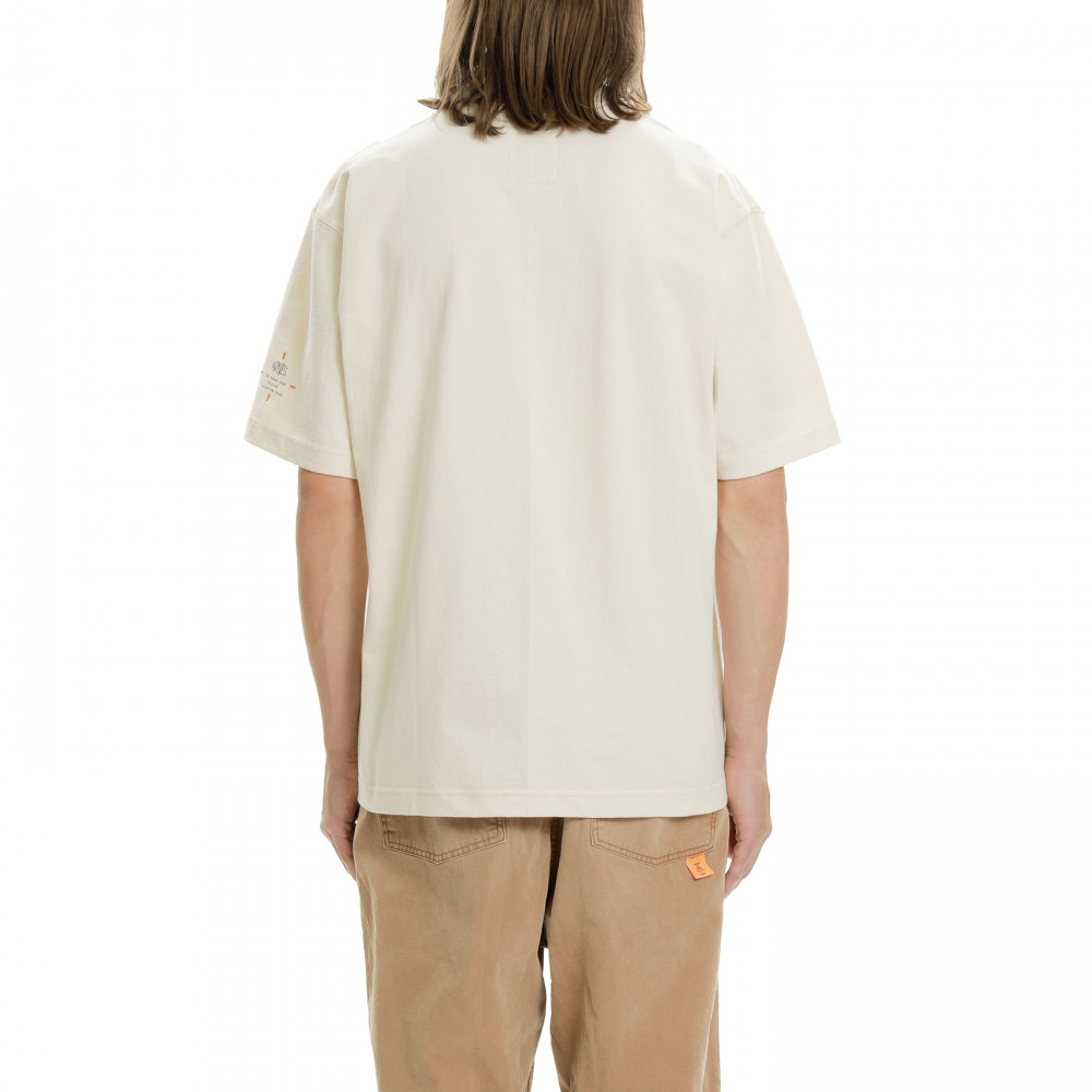 camber pocket tee